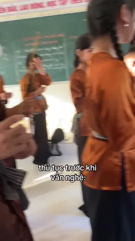 tổ nghề tổ nghiệp độ cho lớp con hoàn thành suôn sẻ tiếc mục😇 #viral #xhxhxh #fyp #lop8a2 