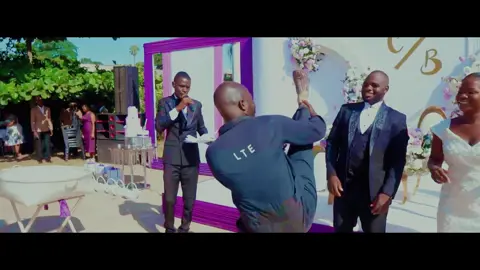 Anzake eni eni 😆😆🤣🤣 munthu uzikhala ndima friends obhebhesa #ticktockmalawi🇲🇼 #zambiantiktok🇿🇲 #weddingtiktok 