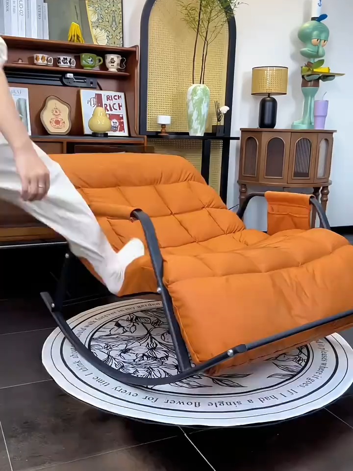 Cô đơn trên sofa #giadungthongminh #dogiadungtienich #ghebapbenh #ghethugianbapbenh