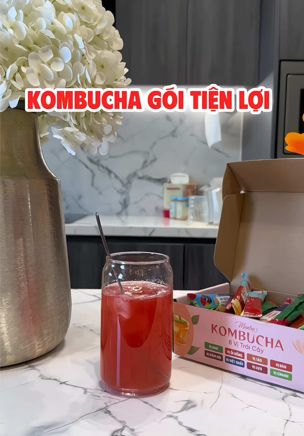 Dạo này mình mê kombucha dạng gói này thật sự vì độ tiện, đi ra ngoài ăn uống nhiều nặng bụng ậm ạch là mình pha ngay 1 gói để uống #kombuchadanggoi #kombucha #kombuchatea #giangdunggi 