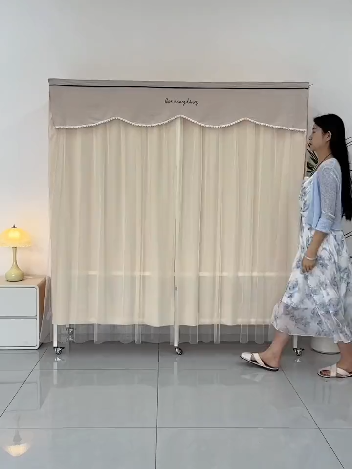 Kệ quần áo thông minh. #giadungthongminh #dogiadungtienich #tuquanaotreem #giadungxanh