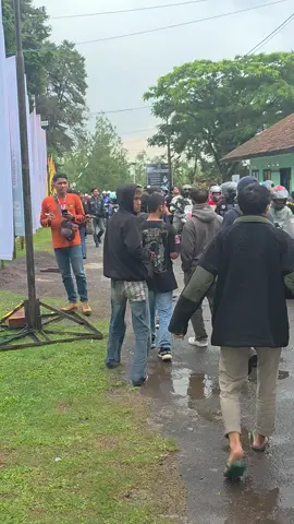 Para Bikers Terus berdatangan Dari berbagai daerah 