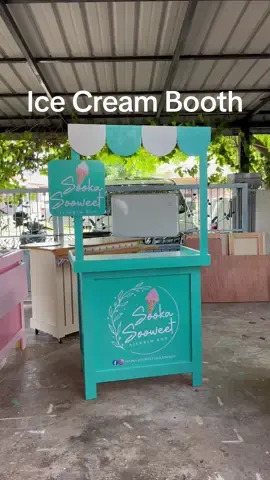 Rm500 (tak termasuk pos) dapat full spec macam ni 3ft x 2ft x 3ft. Slot bulan 1 pun dah nak penuh. Jom book slot sekarang. Siapa yang chat kami belum balas maaf takut terlepas pandang 🙏🏻 #stallniaga #custombooth #mejaniaga #portabletable #dungun #mobilecart #viral #mejaportable #mejakopi 