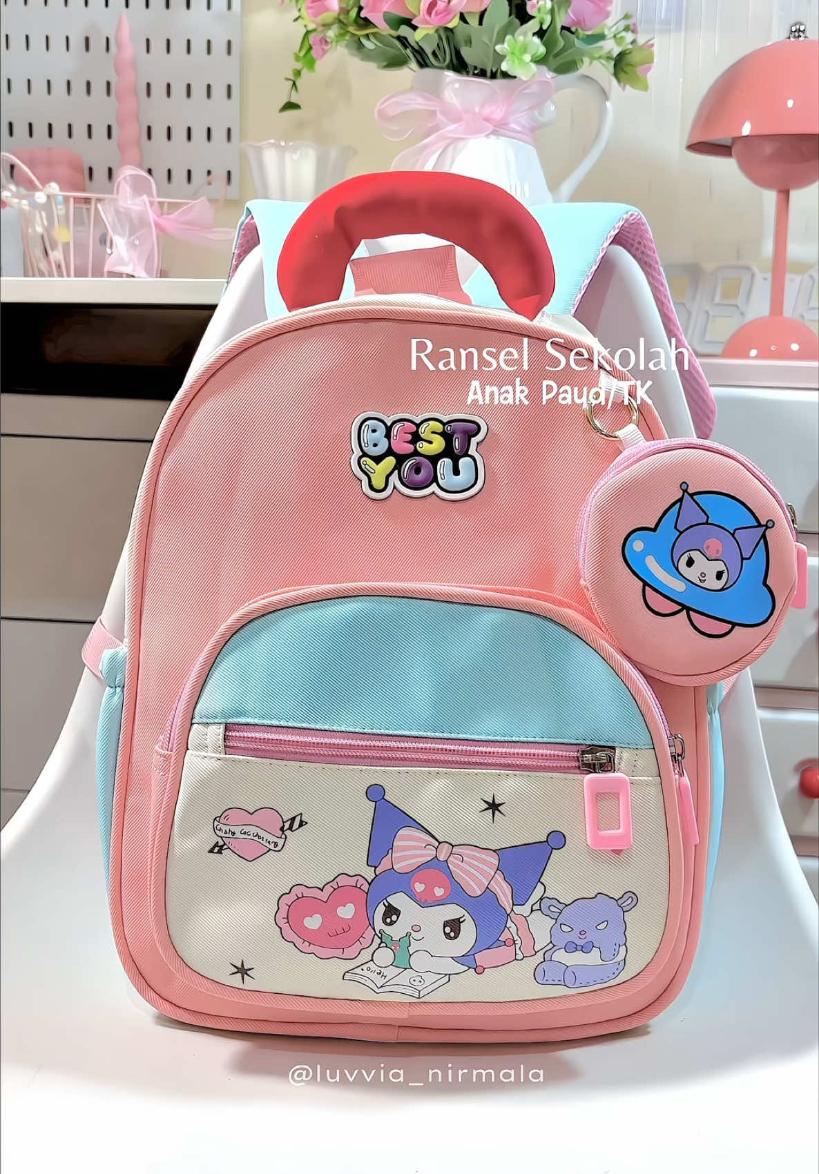 Aaaa gemeshh bgtt tasnya 😍 bisa dipake anak paud,TK, maupun sd ,compartment nya banyak and tasnya enteng ringan nyaman bgt d pake anak #tasranselanak #tasgendonganak #backtoschool #backpack #tasanaksekolah 
