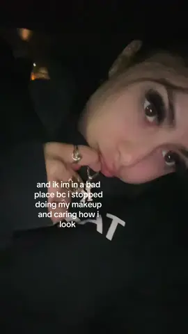 can’t even find beauty in myself when I do my makeup now