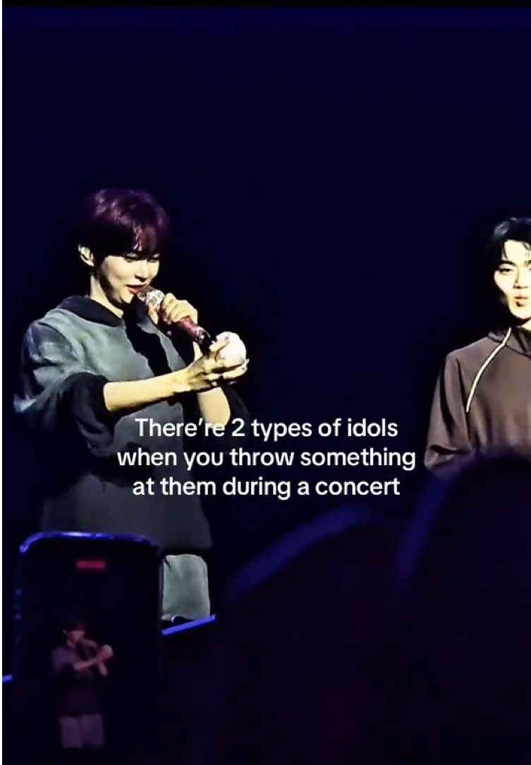 Is your idol the type who return it or keep it? 😂😂😂 @ZEROBASEONE  #ZB1 #SUNGHANBIN #RICKY #제로베이스원 #fyp 