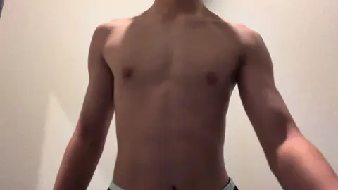 腹筋トレサボってたら腹筋無くなった#筋トレ#筋肉#中2