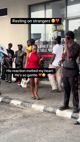 Who get this boy? Talk now oo😂#creatorsearchinsight #fyppppppppppppppppppppppp #fyp #fypviralシ #fypviraltiktok🖤シ゚☆♡ 