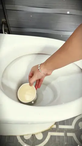 He drank a lot of water 😂🤣 #couple #topcouple #viral #fyp #funnytiktok #funnycouple #foryou #funnyvideos😂 #entertainment #troll #loveyou #lover