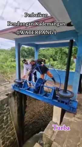 Camat Mande meninjau Bendungan di Wilayah Desa Kademangan yang sedang di perbaiki, irigasi ini mengairi ratusan hektar sawah meliputi Kecamatan Mande, Karangtengah dan sekitarnya. @dr.mohammadwahyu  @diskominfocianjur  @Pemkab Cianjur  @Kecamatan Mande  @kecamatankarangtengah3g8  @desakademangan  @pemerintahdesabobojong   #fyp  #berandaa  #tiktokviral  #viral  #fyppppppppppppppppppppp 