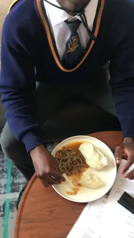 Moswa she ma llana 😭😂@poo poo mapharola #foryou #fyppppppppppppppppppppppp #foryoupagee 