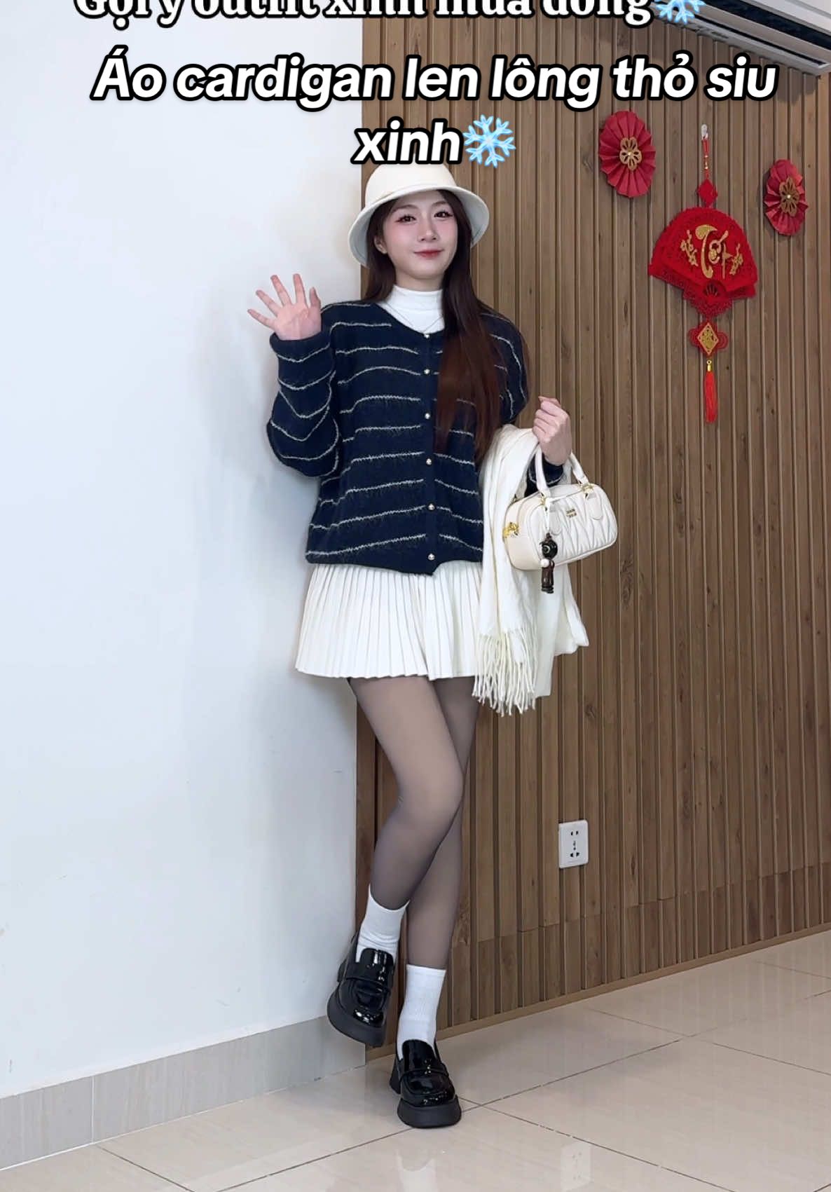 Trả lời @Là Mẹ MinNa Đây vừa ấm vừa xinh❄️✨ #henioimacgi #xuhuong #viral #fitcheck #OOTD 