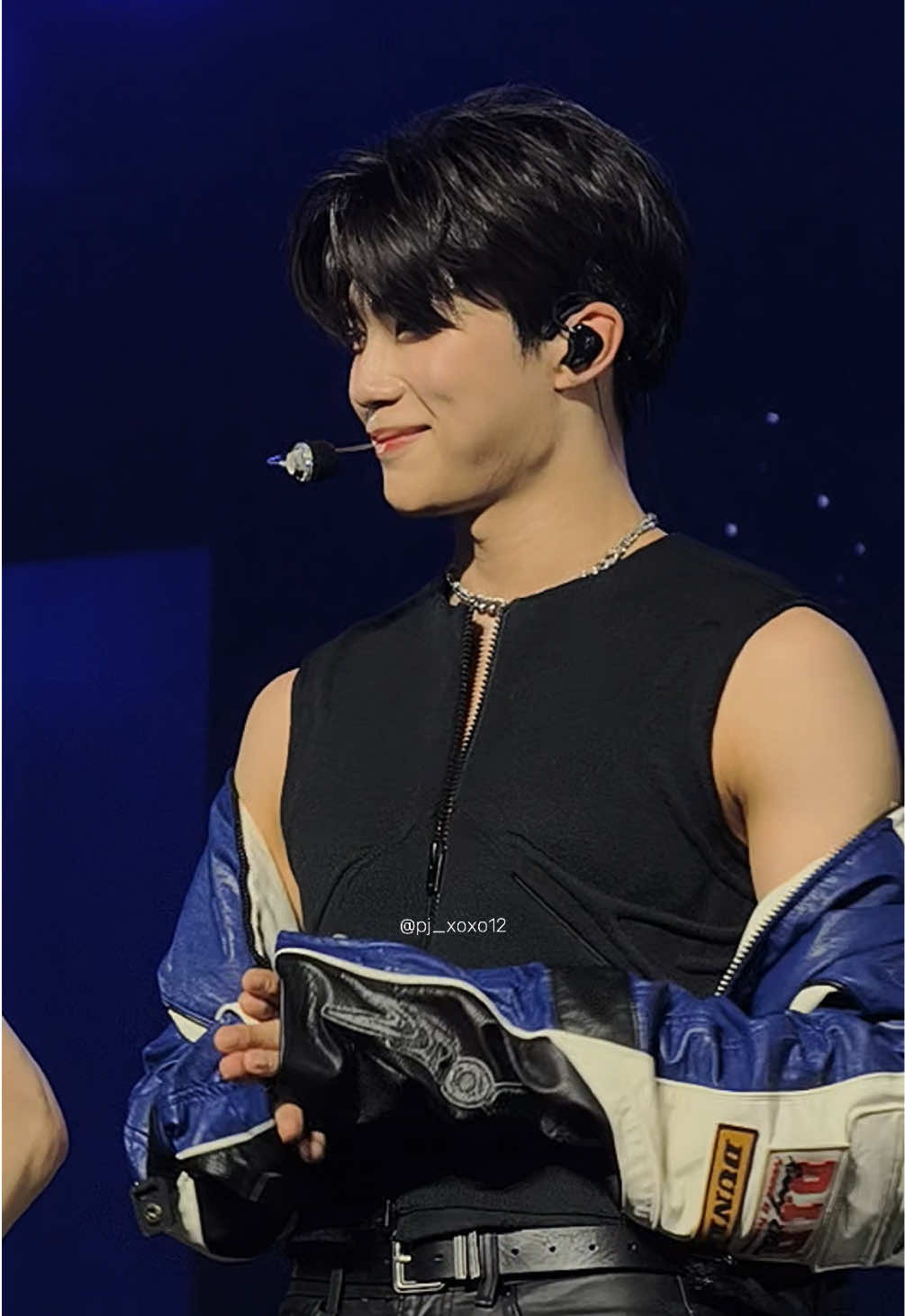 ❤️‍🩹  #박건욱 #parkgunwook #제로베이스원  ‎⁦‪#2025_ZEROBASEONE_WORLDTOUR_HEREANDNOW_IN_BANGKOK‬⁩  