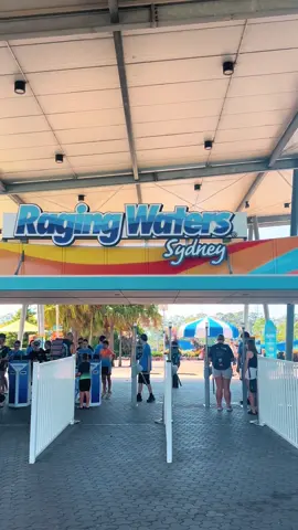 Good times & tan lines 🌞🌊🏖️#ragingwaterssydney #earlysummervibes #friendsforlife #memoriesunlocked 