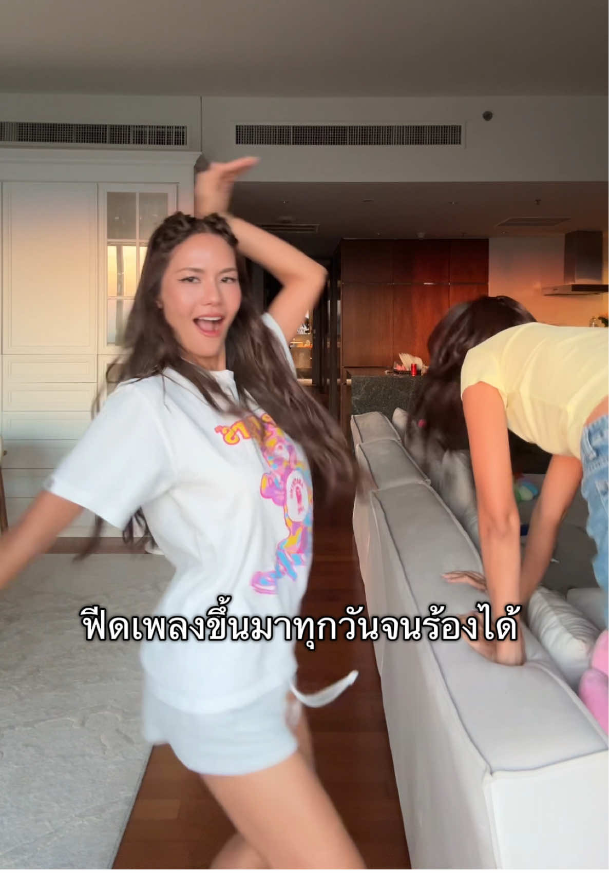 ละ ลา ลาตินะ ลาตินะ 😂 แพ้เสียงในหัวมากกก  @Namtan lita @แนท อนิพรณ์ (ช่องจริง) 🫶🏻✨  #แนทน้ำตาลทำอะไร #คอนเท้นกับเพื่อน #ilovetiktok #แพ้เสียงในหัว #เทสที่สร้างร่างที่เป็น 