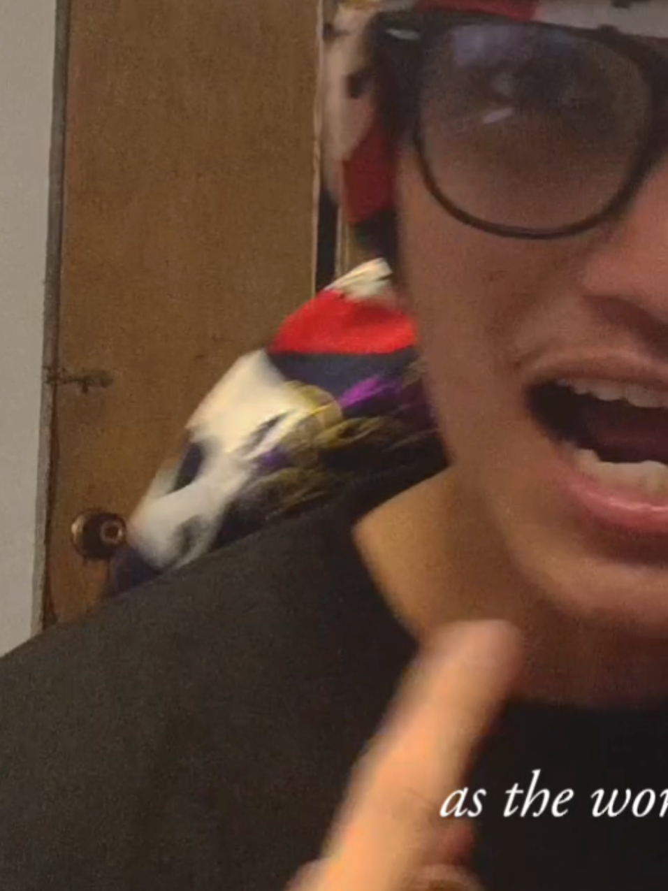 LUCKY I'M IN LOVE WITH MY BESTFRIEND #lucky #jasonmraz  #lyrics #fyp #uncozycrib 