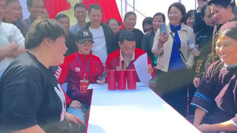 bản sắc dân tộc của dân tộc Tày ở Quảng Uyên cao bằng 