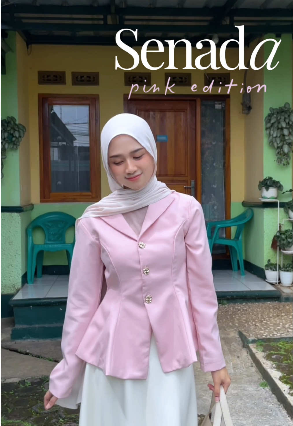 pinky top for pinky day😋💗 by @TAVIA THE LABEL 