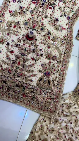 #fypシ゚viral #viral?tiktok #fashionweek 