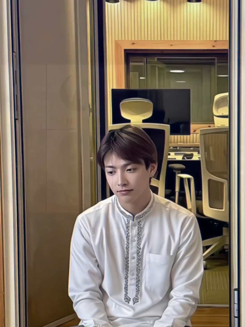 tiba tiba lewat di fyp hongjoong islam jir😭 template@Zainzzdtx Template  #kimhongjoong #hongjoong #ateez_official_ #atiny 