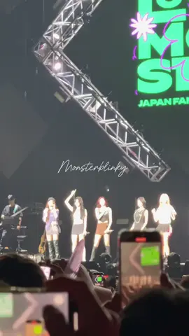 #WEGOUP #LOVEMONSTERSinChiba_D1 #LOVE_MONSTERS #BABYMONSTER 