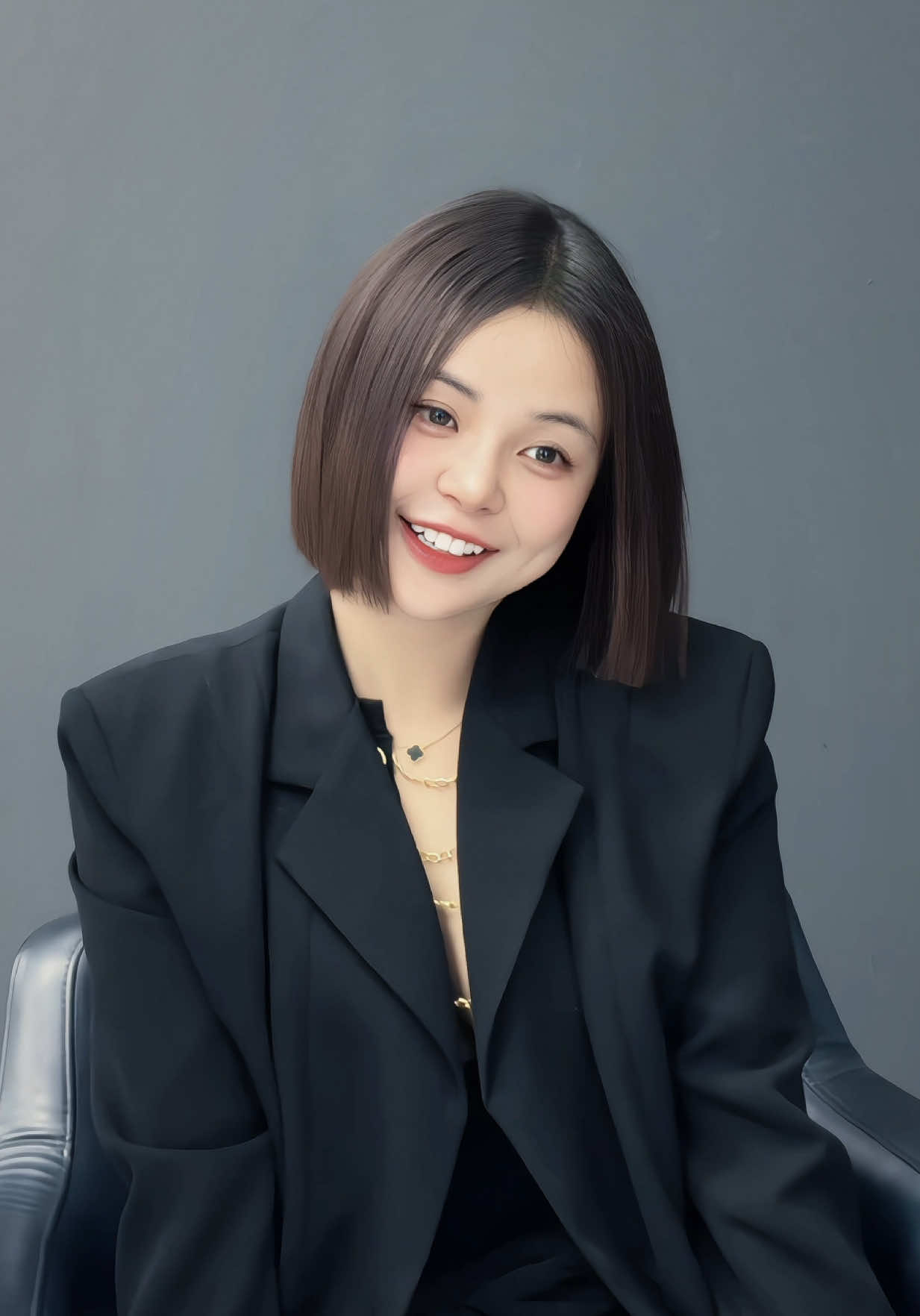 Mặt tròn tóc ít thì lưu ngay mẫu tóc bob vuông x duỗi phòng tự nhiên này lại ngay nha chị em #khôihair #bobvuong #duoiphongtunhien #tocngan #trendinghair