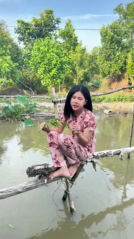 Em hát hay hok mng???