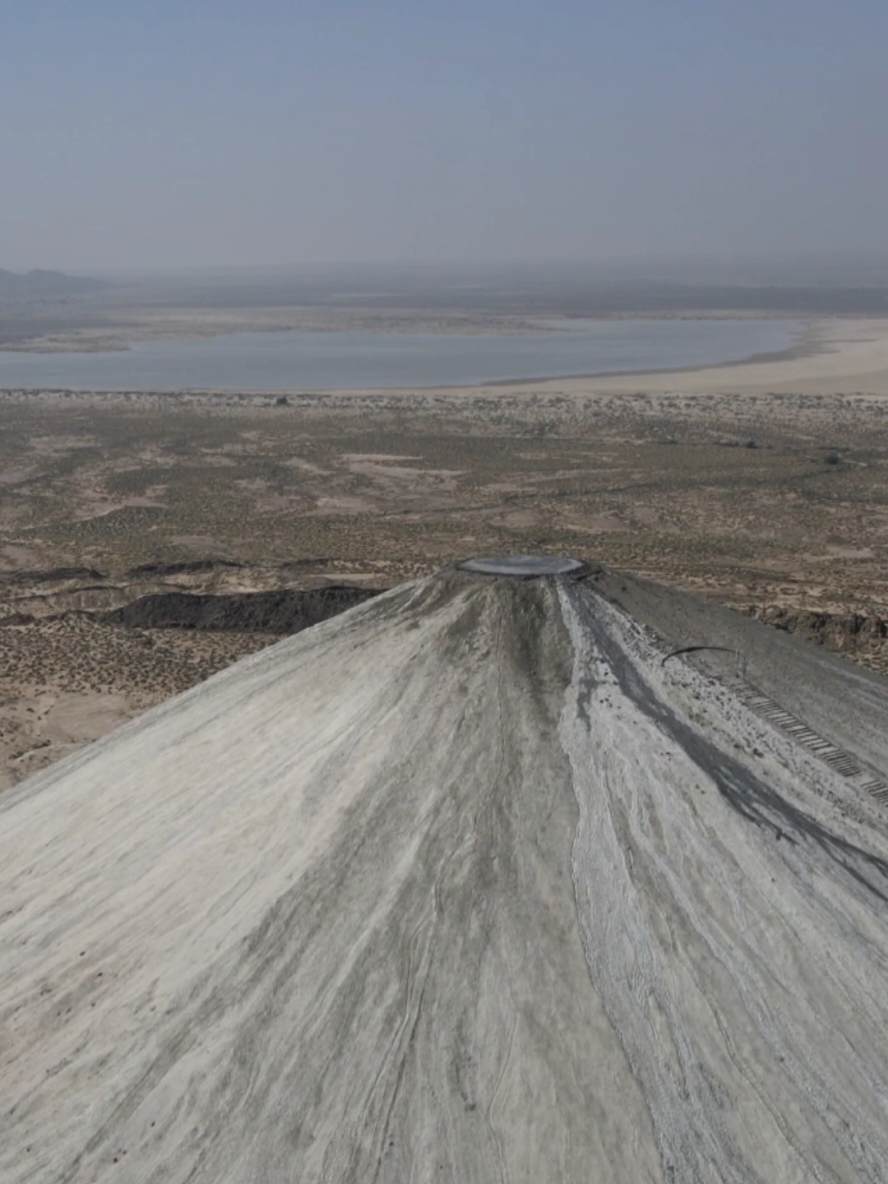 Kichad ka Aatish Fishan | Exploring Balochistan's hidden volcanic mud volcanoes This is highest live mud volcano of Pakistan situated at the heart of Hingol National Park, Markran coastal highway.  This is one of the favorite travel destination of tourists in Balochistan coastal area.  #mudvolcano #wonderofnature #pakistantourism  chandergupt mud volcano,  chandargup mud volcano,  chandragup mud volcano balochistan,  mud volcano eruption,  exploring the chandergup mud volcano in hingol national park,  balochistan has mud volcano,  largest mud volcano, live mud volcano,  mud volcano lava, mud volcano tour