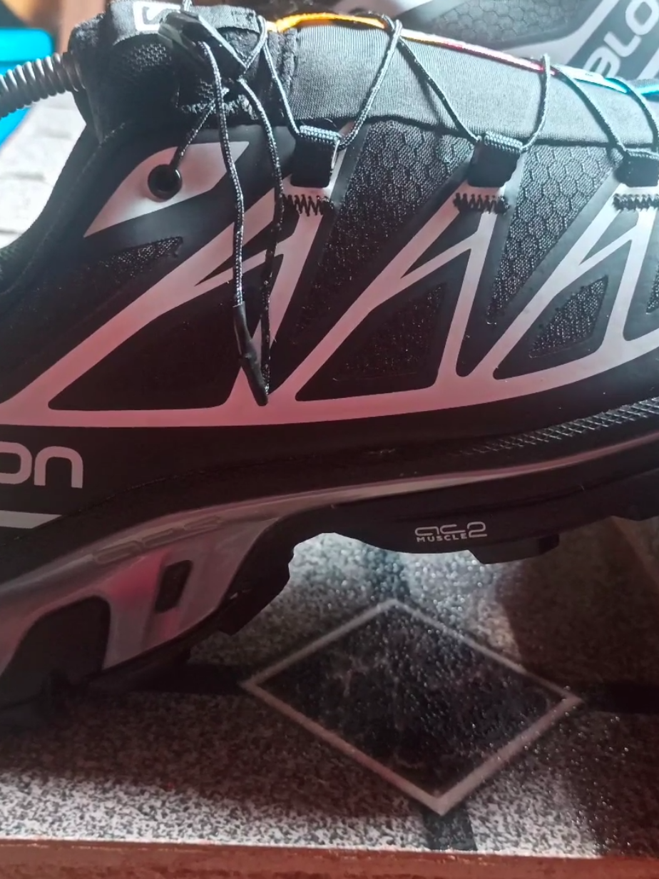 sepatu Salomon #sepatu #salomon #salomonxt6 #sepatusalomon 