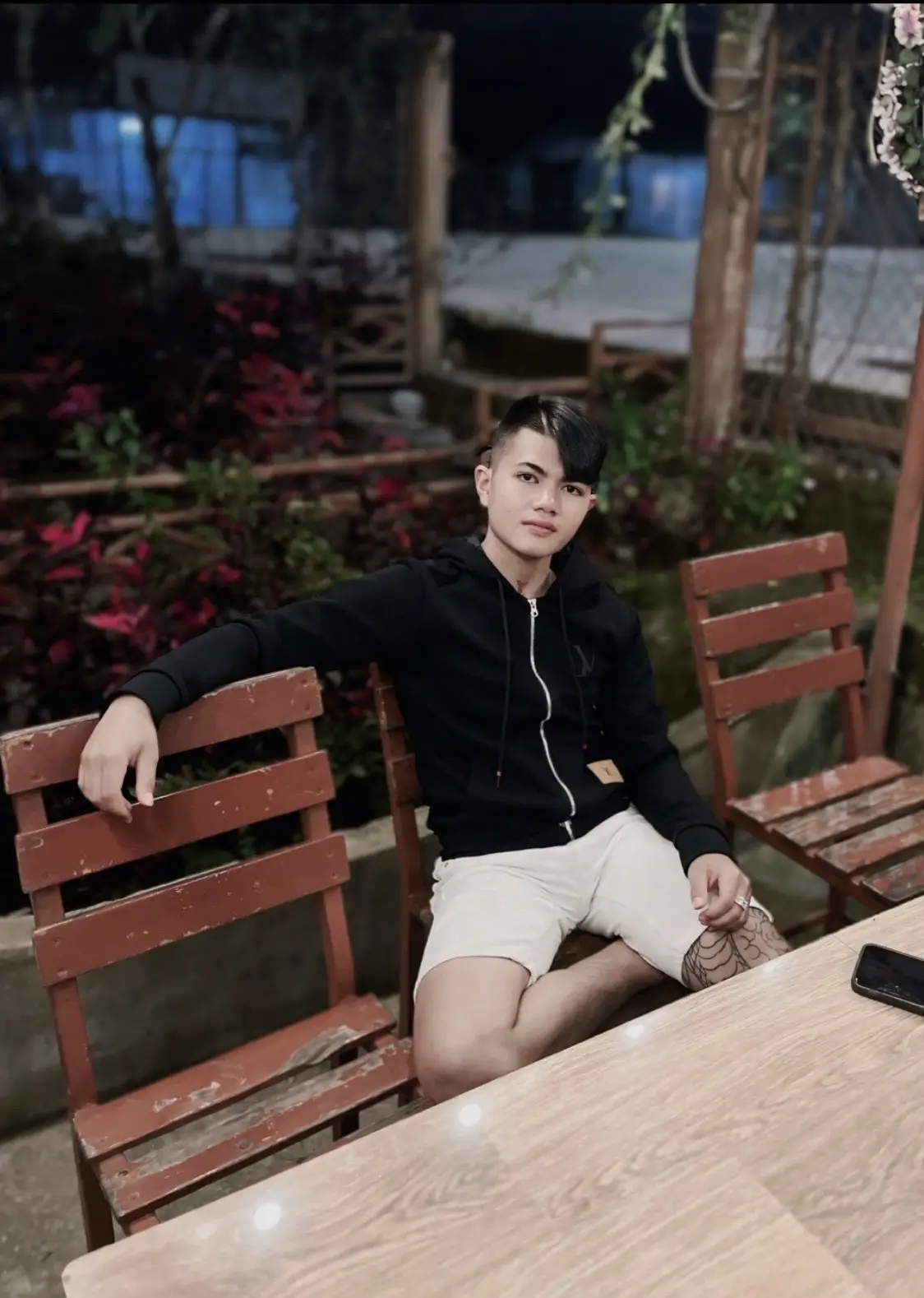 Thực tế nó giết chết thực tại, Ngoài mình ra thì chẳng ai giúp được mình ngoài mình  Tự đập lên từ những sai lầm trải nghiệm để đứng trên  Vinh quang mà mình tạo cho mình.! #xuhuongtiktok #xuhuong 