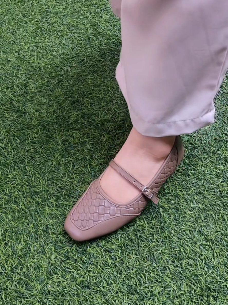 #sandalwanita #flatshoes #rajut #diskon #fyp 