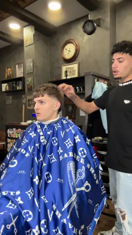 🤣🤣💈#sherif_barbiere #fyp #xtee #faketutto⚠️ @55555_____ 