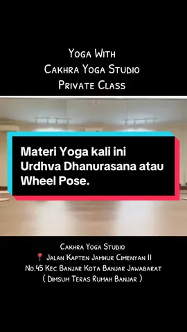 Relax and enjoy bersama yoga cakhra yoga studio banjar #yoga #wheelpose #fypシ  #banjarpatroman 