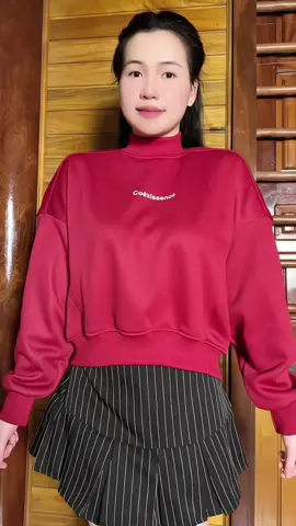 Cái màu đỏ đô nó ấm áp nó giáng sinh ưng xĩu #mỗingàymộtoutfit #lênxuhướng #aonidaitay #aosweater 