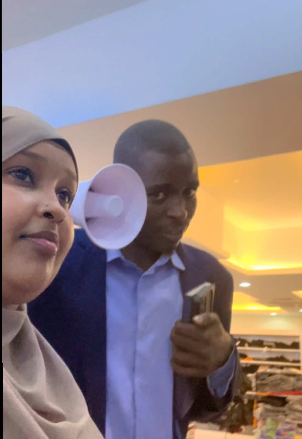 @XARIIF MAGAALO - DAARIQ #amaanitaakow #xariif_magalo🍂  wa israbna lacagna maheesano 