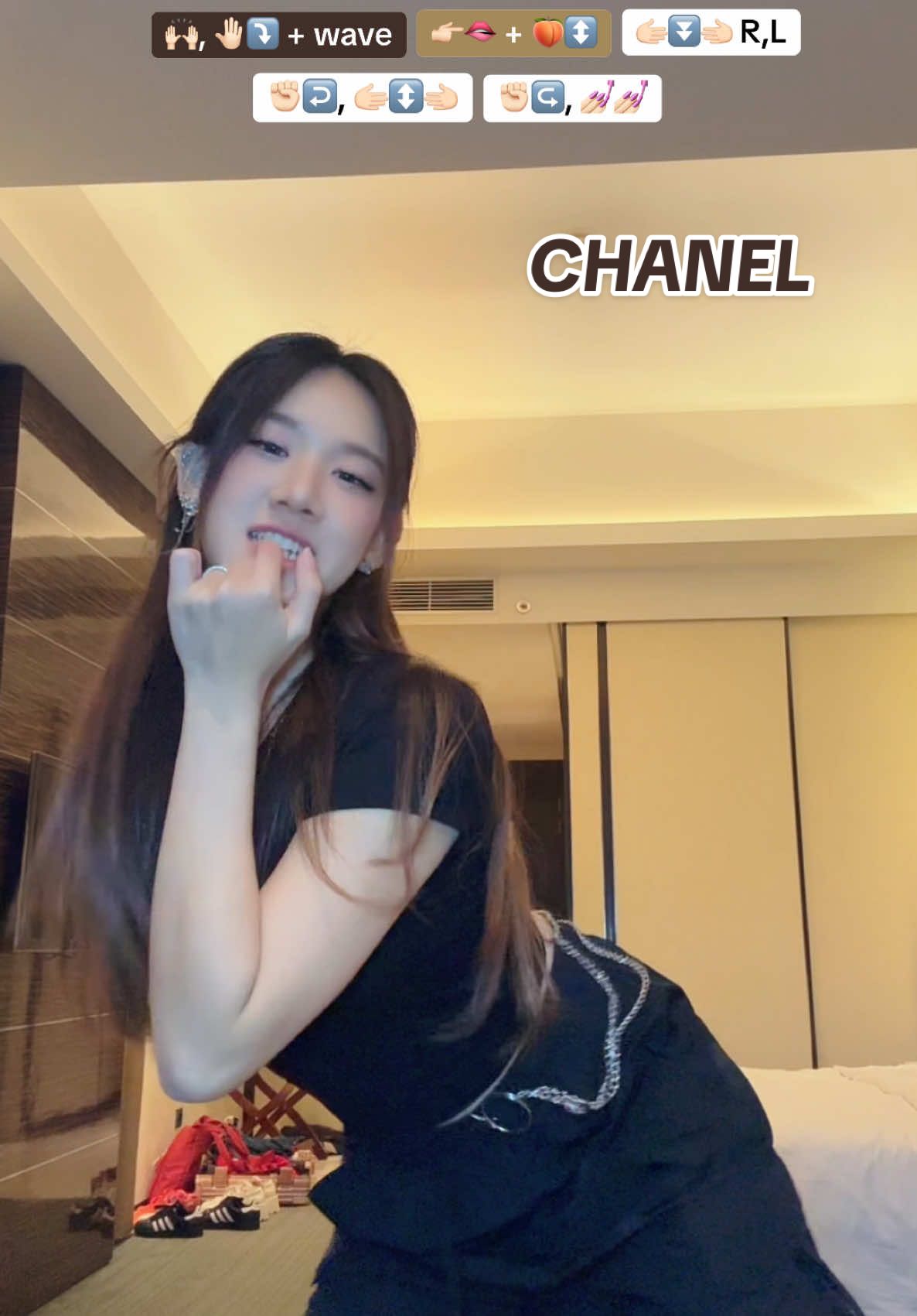 Masi maksa put me in CHANEL 💅🏻💅🏻 #chanel #tyla #dancechallenge #dancetrend #tiktokviral 