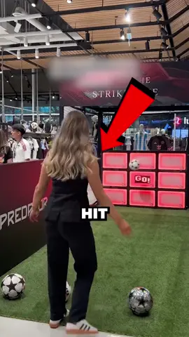 Crazy Soccer Challenge…😳⚽️ | Credit: @tanyakotyakova Via TT #viral #sports #Soccer #football #challenge #funny #fail 