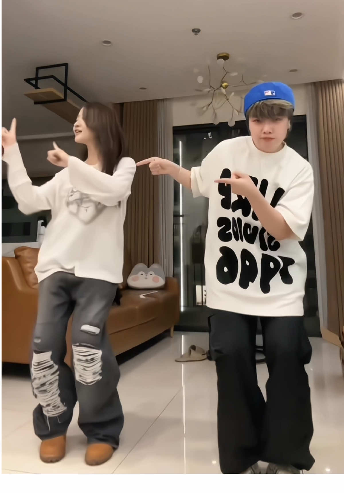 Em ghi tên sếp ngay nè hihi 😚 DC: @LOY 🇻🇳 