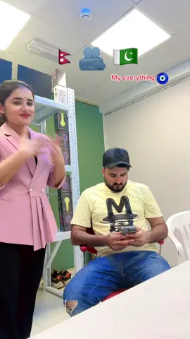 After my father, I have trusted you in this world, please never break my trust. #@Hamdan Khalifa 🇦🇪 #foryoupage #fypシ゚viral🖤tiktok #HQfamily🇳🇵🇵🇰 #dubai🇦🇪 #pakistani_tik_tok 