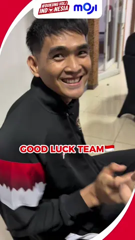 Momen Minji semangatin para punggawa timnas voli putra Indonesia menuju SEA Games🔥 Kasih semangat juga dong guys untuk mereka, supaya dapat emas lagi tahun ini!🥇🏆 #mojisports #dukungtimnasvoliindonesia #SEAGames2025