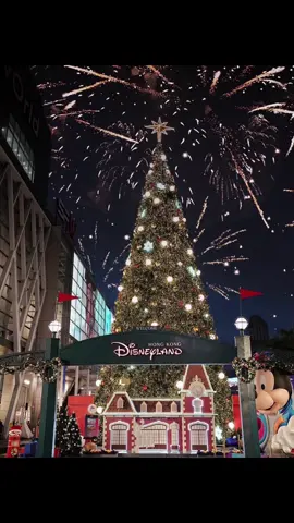 เป็นเทศกาลที่รอคอยทุกปี คริสต์มาสที่รักกก🥰❄️☃️🦌🎄 ปีนี้เซ็นทรัลเวิลด์เค้ายกดิสนีย์มาไว้ใจกลางกรุงเลย  ✨Disney The Magical Stars 2026 at CentralwOrld✨ 14 พ.ย.68 - 6 ม.ค.69 ไปสัมผัสความอลังการได้ที่ลานกิจกรรมด้านหน้า Central world 🎇🎆 #CTWTheMagicalStars2026 #CTWWorldsBestFestiveDest #centralwOrld #เที่ยวดิสนีย์ที่เซ็นทรัล #เซ็นทรัลพัฒนา #Centralpattana