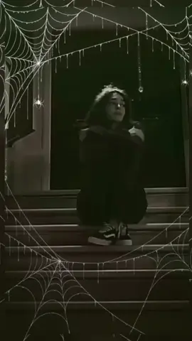 مدري.علامي ظايقه 🥺 ❤️‍🩹✍🏻 #جبراتت📮 #ستوريات #حزن_غياب_وجع_فراق_دموع_خذلان_صدمة #شعر #موسيقى 