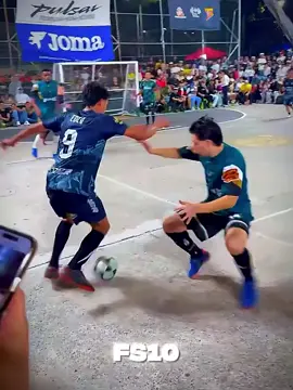 Ufff🥶#futsal #futsalskills #fyp #dribles #futebolderua 