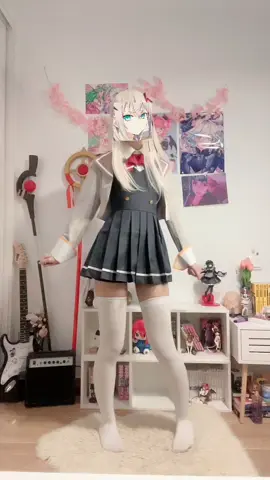 Bang! I bought some new tights and they've disappeared, help #alyasometimeshidesherfeelingsinrussian #alisamikhailovnakujou #cosplayer 