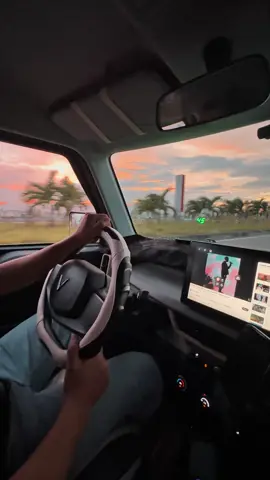 Bầu trời trước cơn giông bão thường rất đẹp. #vf3 #viral #xh 