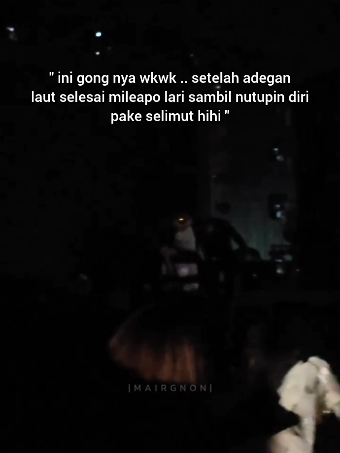 demi apa! ga expect !! nangis bgtt 😭 mile keliatan saltingnya 🤏🏻 🤣  #milephakphum #aponattawin #mileapo 