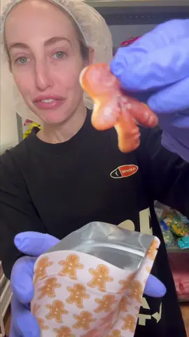 Gingerbread shaped gummy candy that taste like sweet cookies and cream 🍪🍦in the sweetest packaging making them ready to gift 🎁💝 Stocking stuffers, white elephant, this is a great gift under $11! #rubybond #candy #cookiesandcream #gingerbreadman #stockingstuffer 