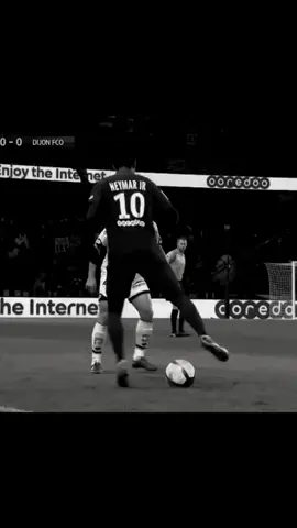 يوم ورا يوم ...!! . . . . . #نيمار🇧🇷 #fyp  #فكرة #المبدعين💎 