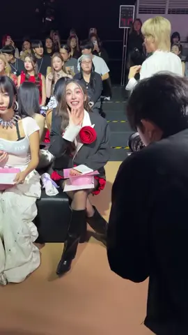 I will always love you baby jong today so cute🌹🌹  ENJOY ELLE FASHION WEEK EFW2025xEnjoy@ออจอ-เอนจอย @Junenannirin #enjoyyotdr  #junenannirin #foryoupage #foryou #fyp