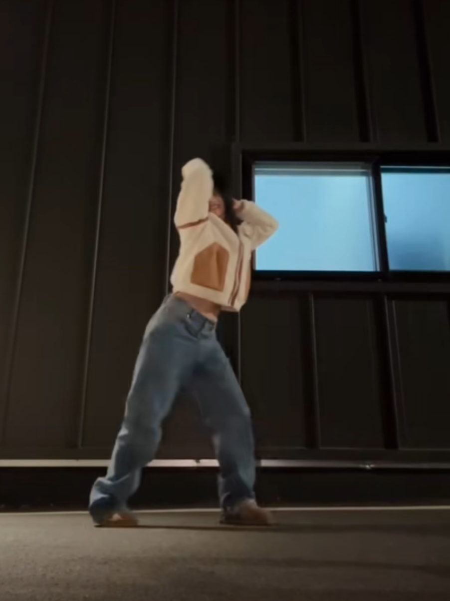 dancing hanni  #hanni #njz 